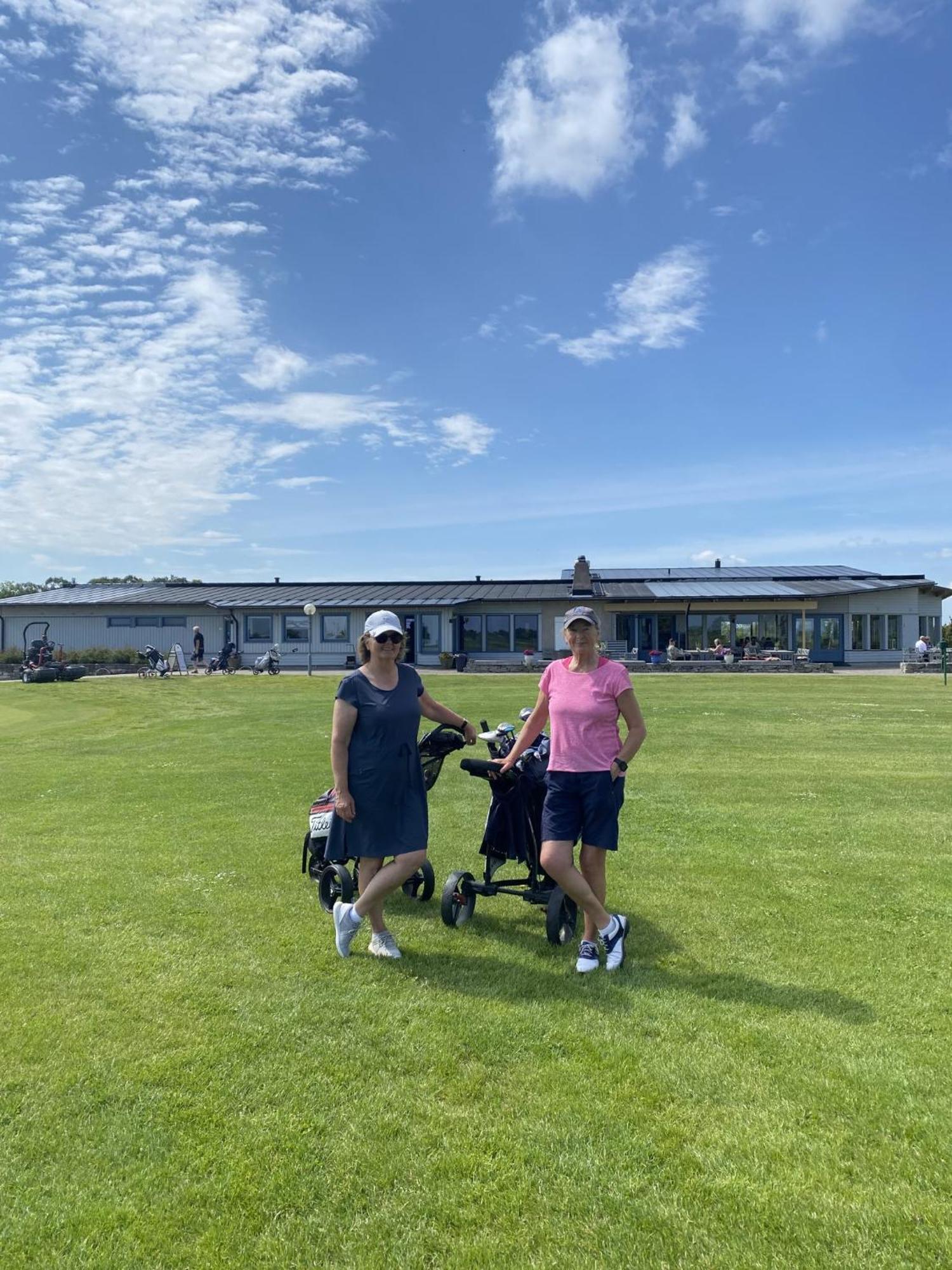 Naer Golfklubb Stugbyn Hotel Ljugarn Eksteriør billede